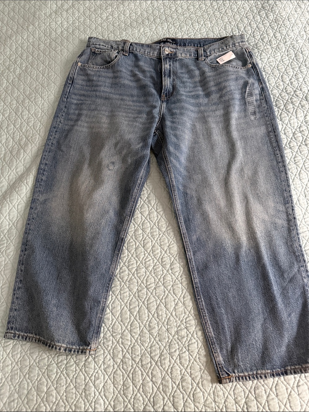 GAP Women’s Washed Relaxed Straight Crop - Picture 1 of 4